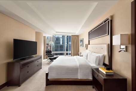 Shangri La Toronto - Image 12