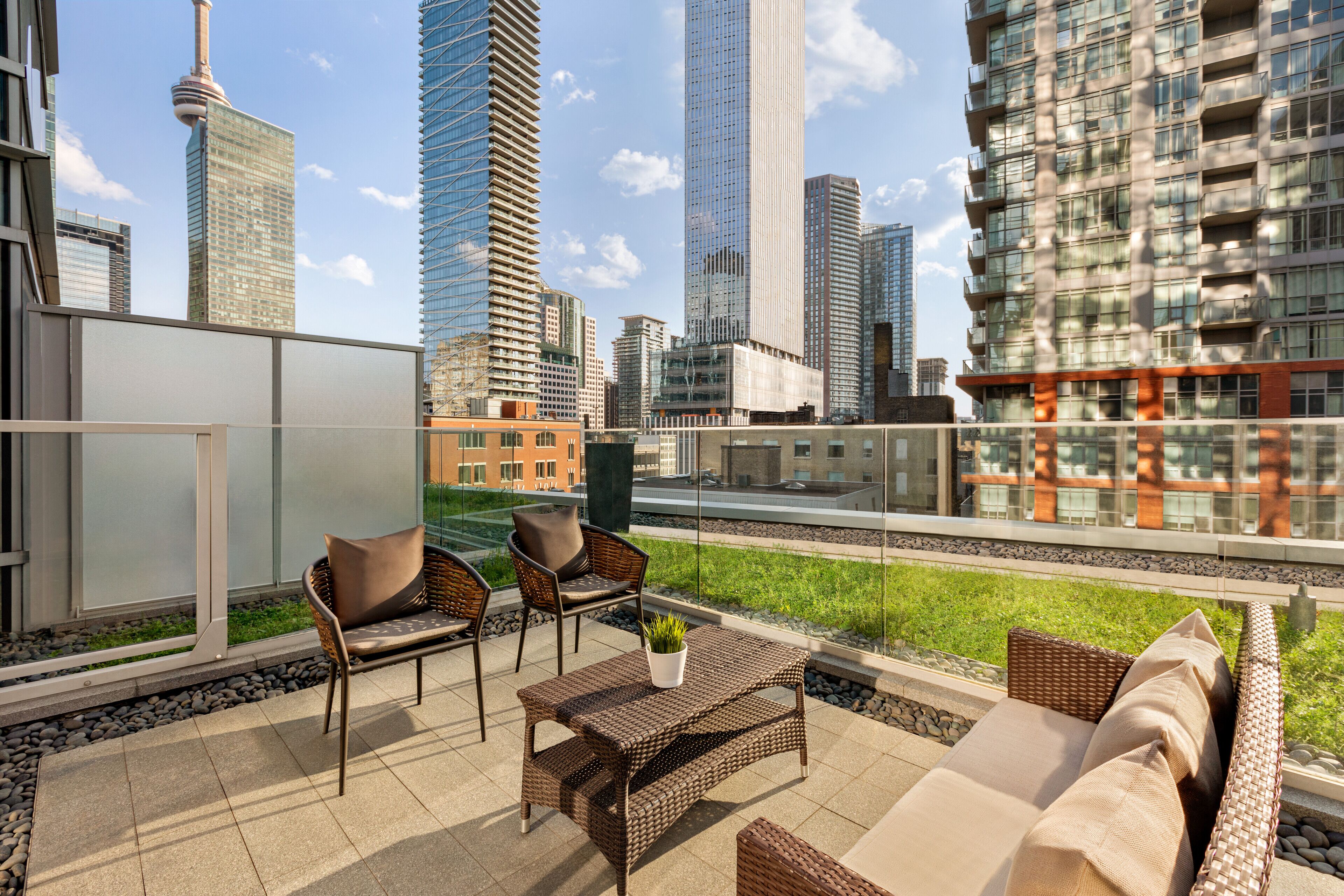 Executive Room, 1 King Bed, Terrace | Terrace/patio