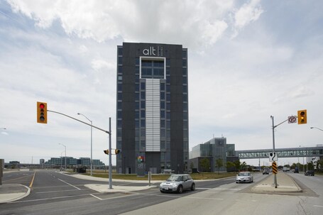 Alt Hotel Toronto Airport - Image 16