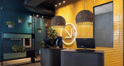Alt Hotel Toronto Airport
