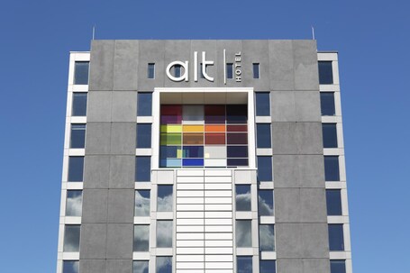 Alt Hotel Toronto Airport - Image 46
