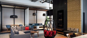 Alt Hotel Toronto Airport