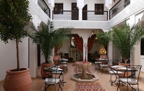 Breakfast, lunch and dinner served  - Riad Shaloma (Marrakech)