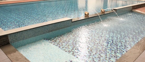 Piscine extérieure