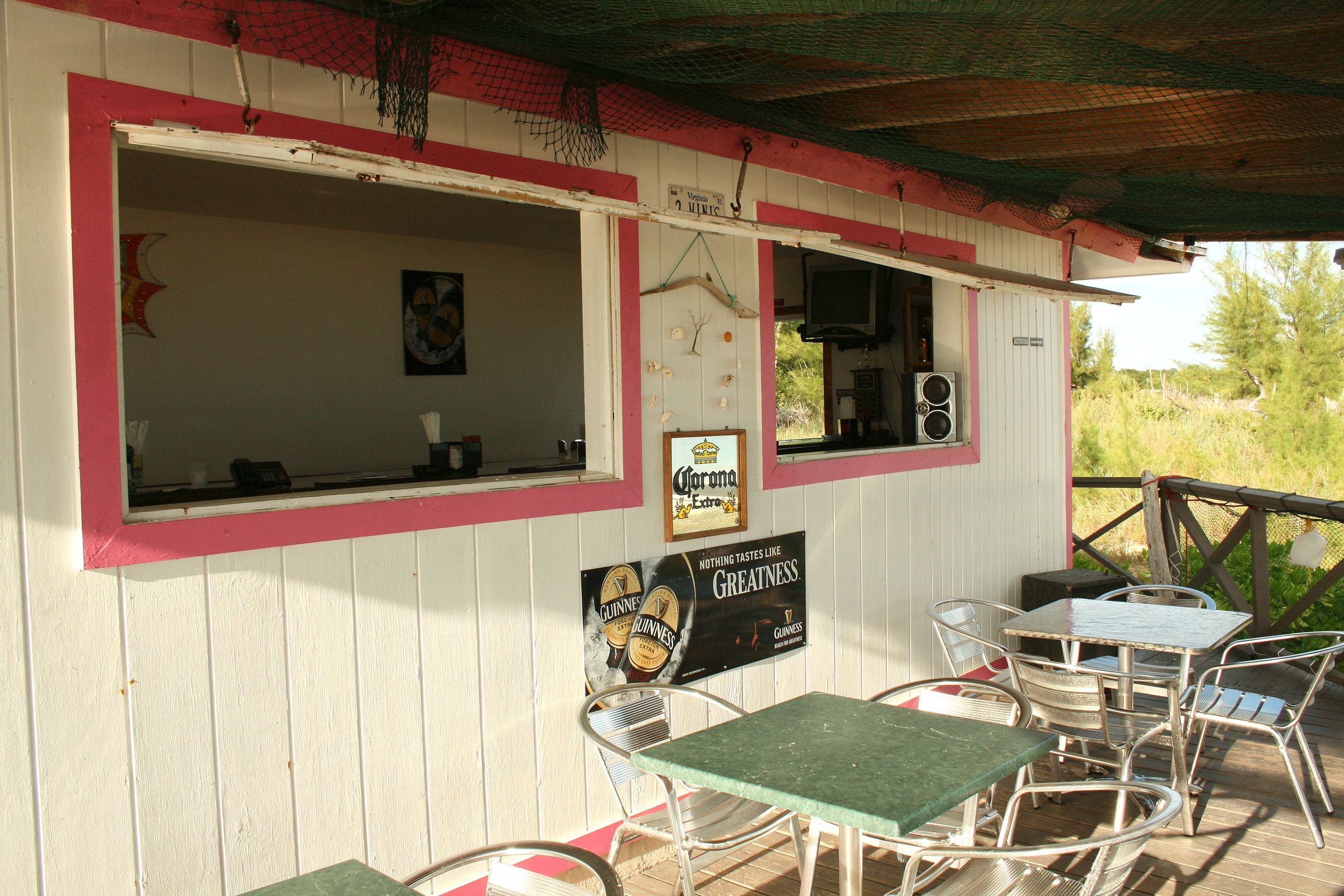 Breakfast, lunch, dinner served; seafood, beach views 