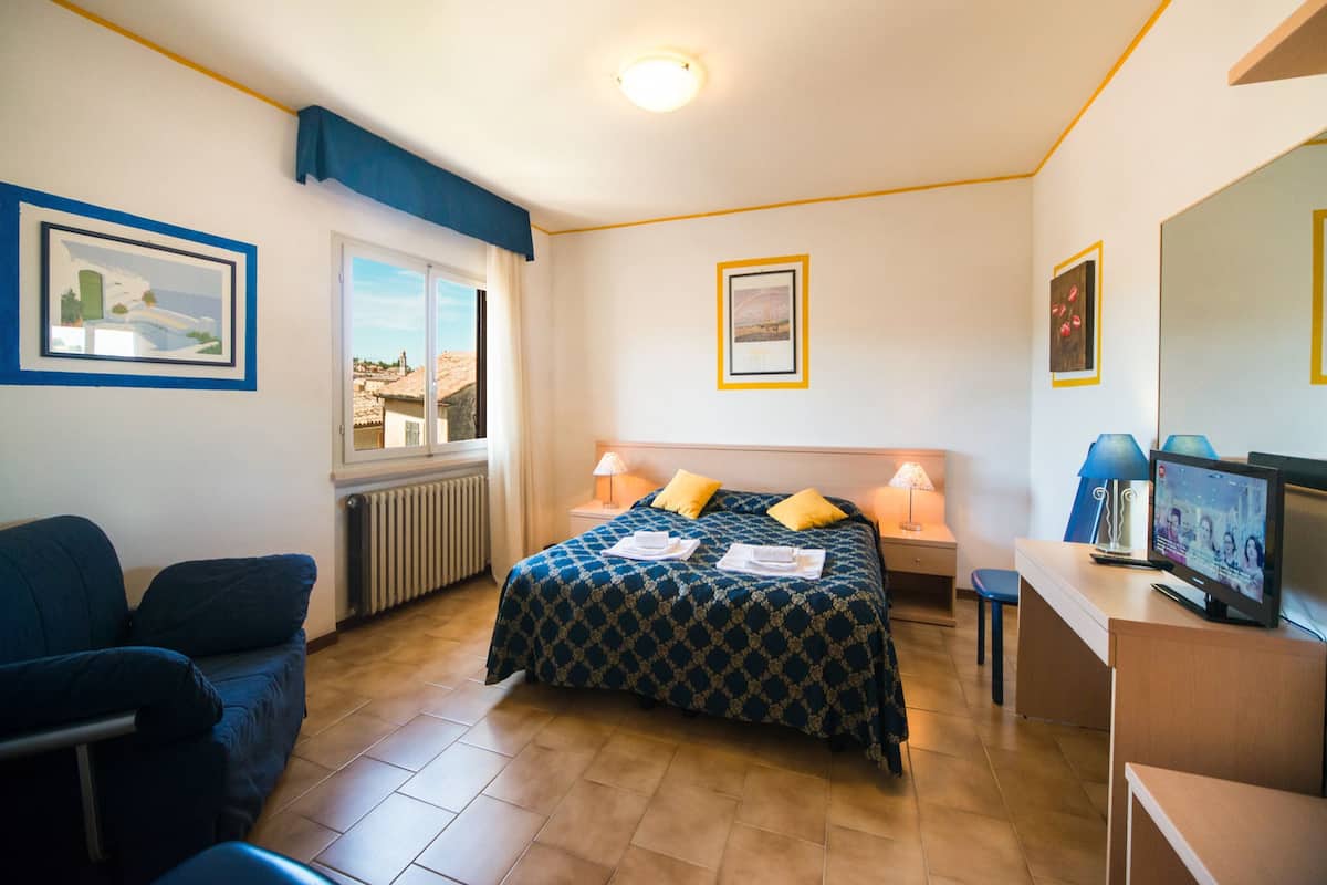Standard-Dreibettzimmer
