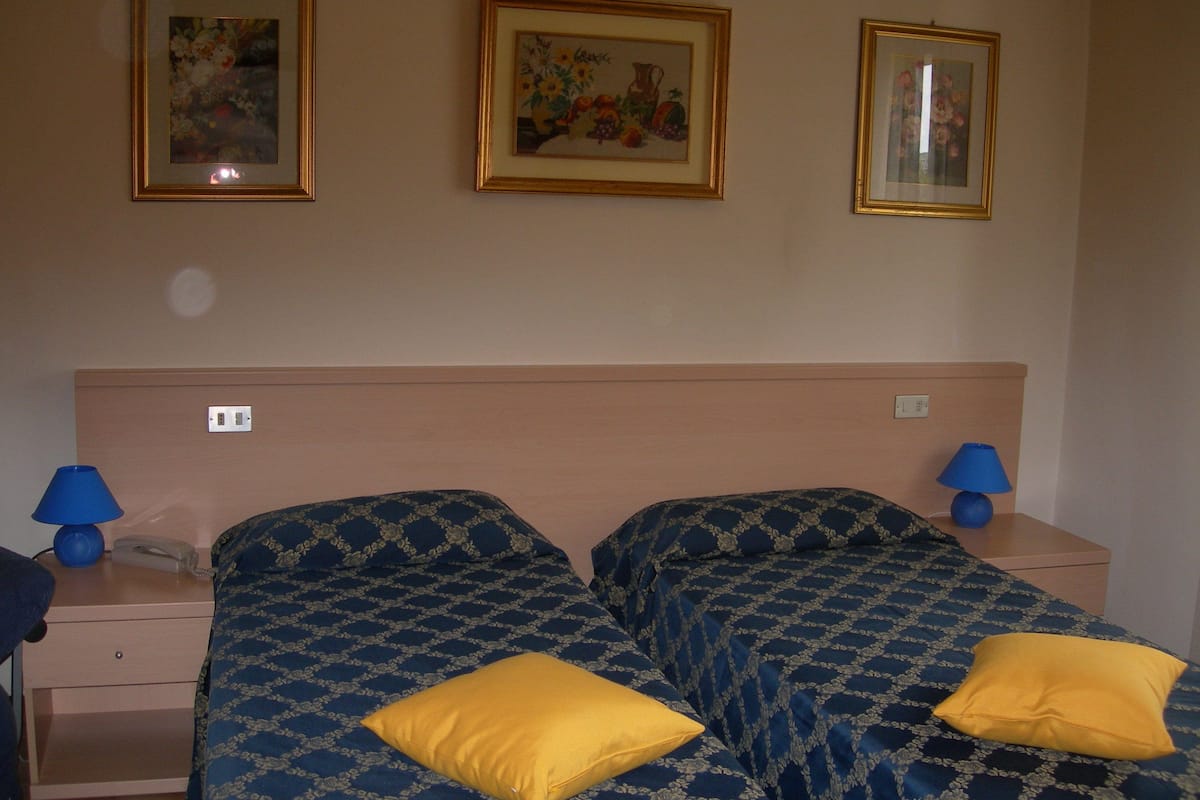 Familien-Vierbettzimmer