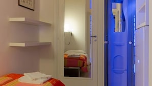 Free WiFi - White Bed & Breakfast (Foggia)