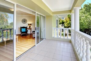 Superior Suite, Ensuite | 1 bedroom, premium bedding, minibar, in-room safe