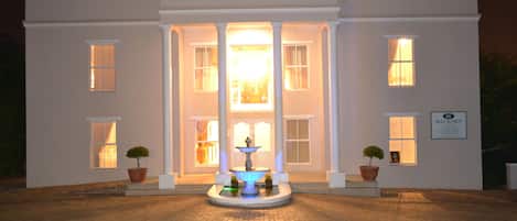 Fachada da propriedade