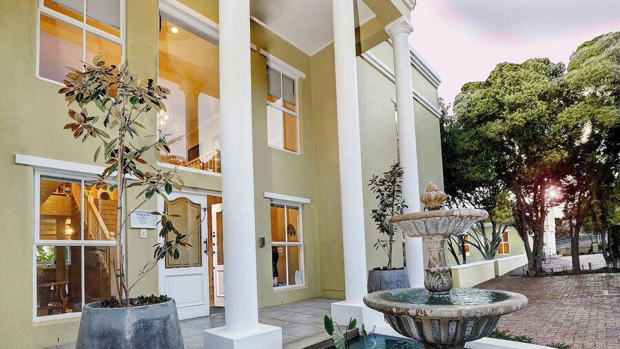 Bell Rosen Guesthouse