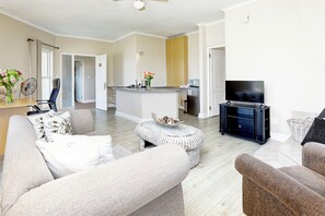 Chambre Double Exécutive, 1 très grand lit | 1 chambre, literie de qualité supérieure, minibar