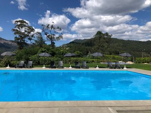 Außenpool (je nach Saison geöffnet)