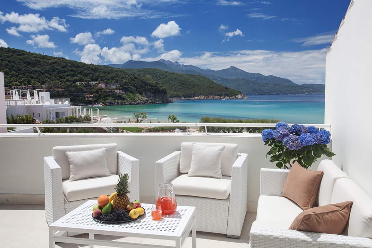 Deluxe suite, uitzicht op zee | Terras