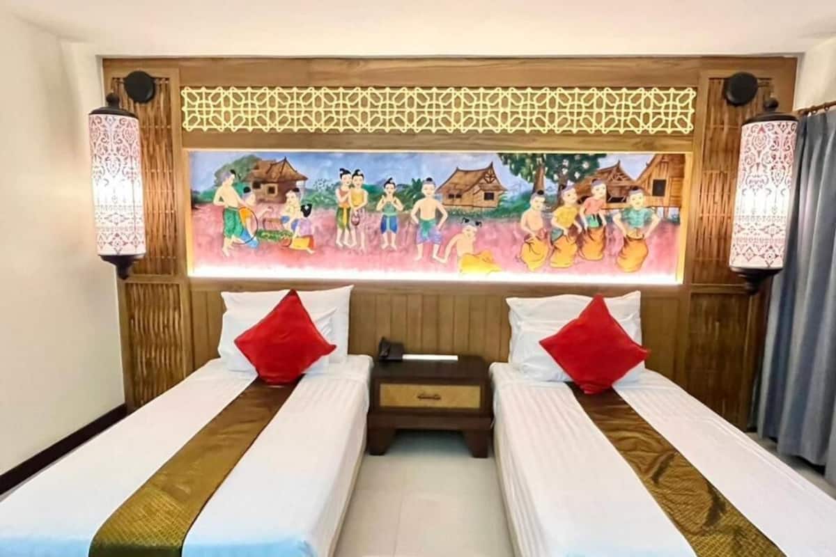 Grand Lanna Twin Bed | 1 bedroom, premium bedding, in-room safe, desk