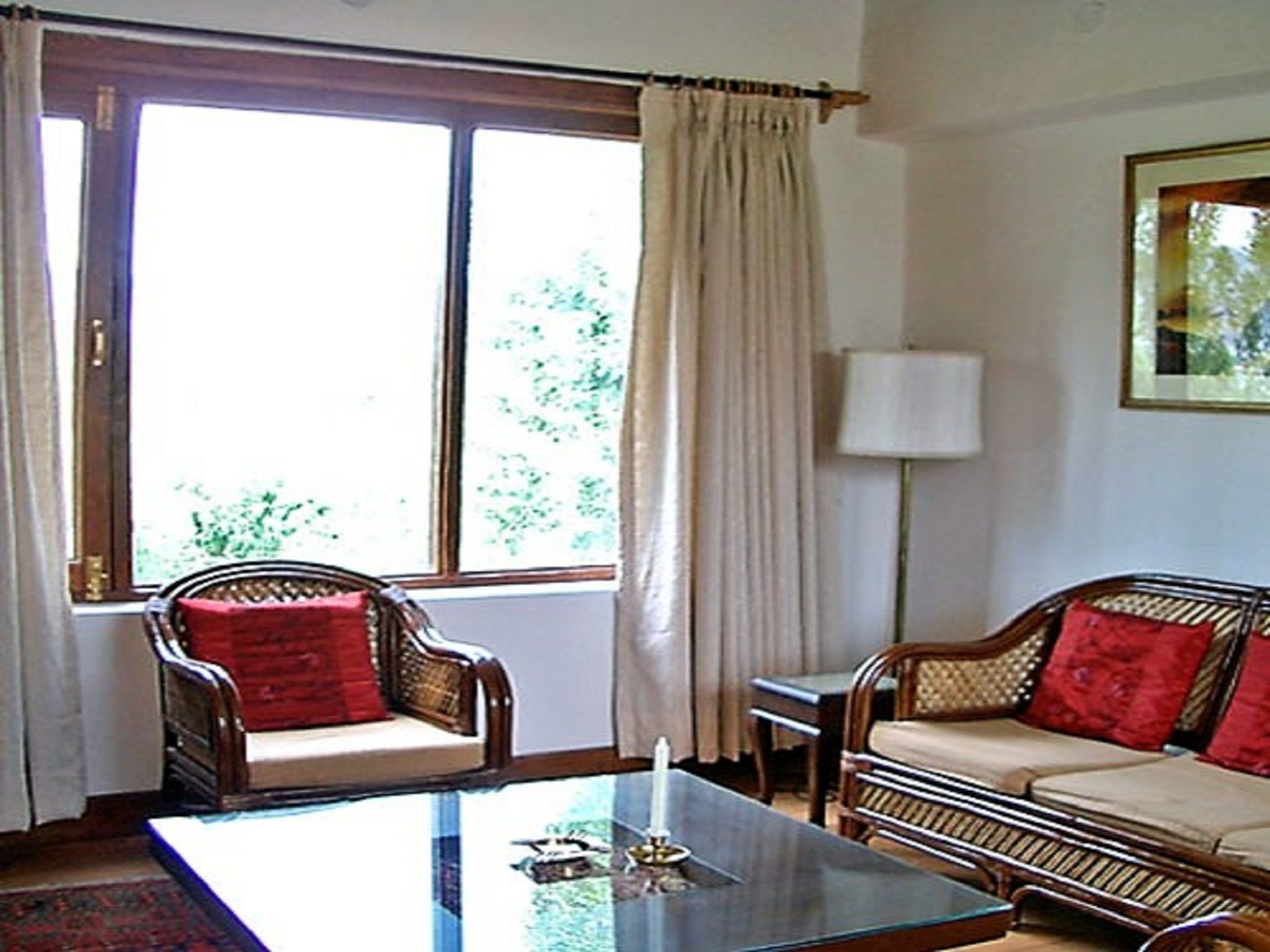 suite | living area | led tv