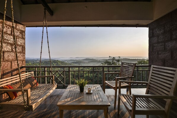 Saffron Suite, 1 king Bed | 阳台