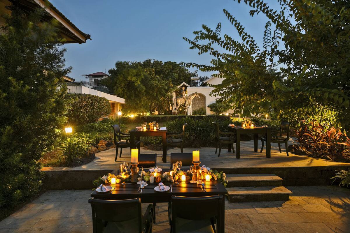 outdoor banquet area