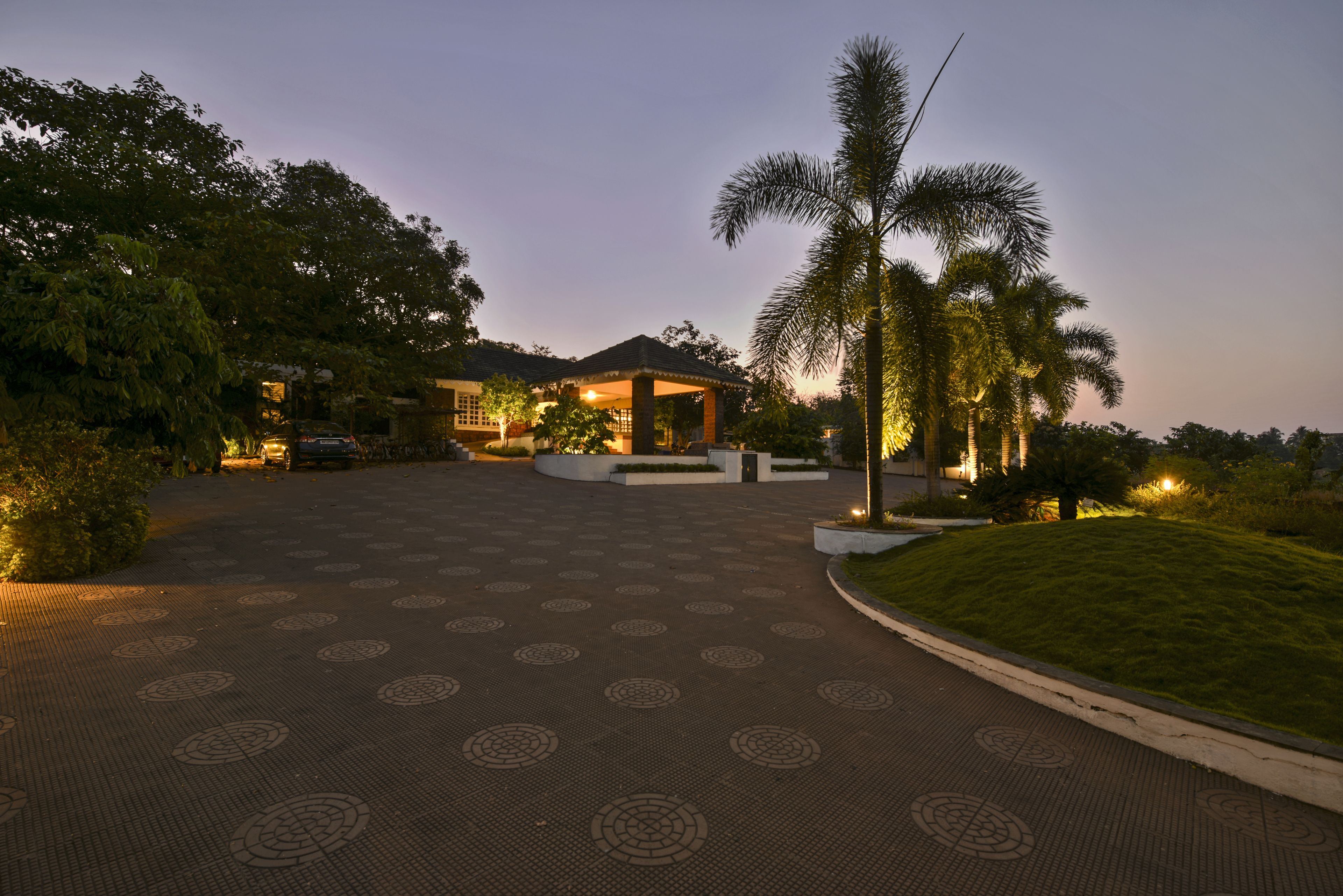 บริเวณภายนอก