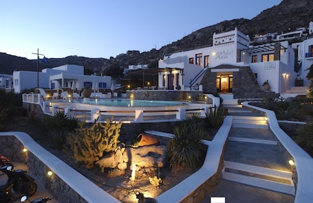 Exterior. Olia Hotel