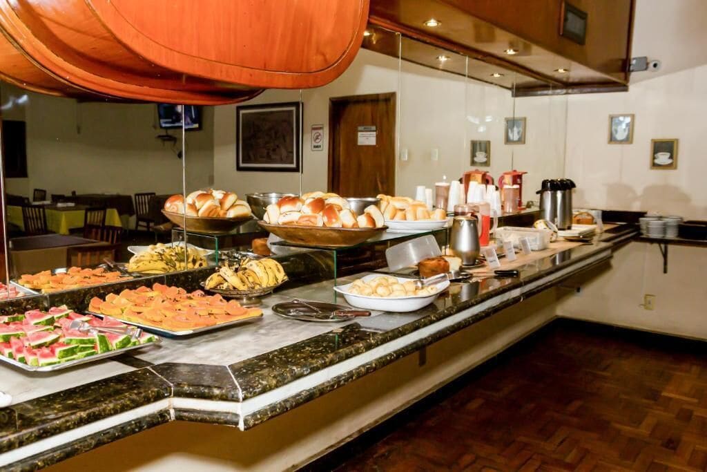 Tägliches inbegriffenes Frühstücksbuffet