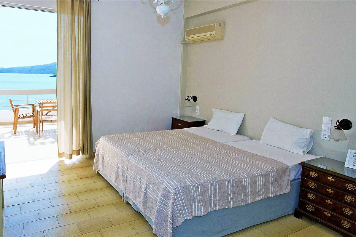 In-room safe, individually decorated, individually furnished