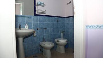 Double or Twin Room, Sea View | Bathroom | Shower, rainfall showerhead, free toiletries, hair dryer