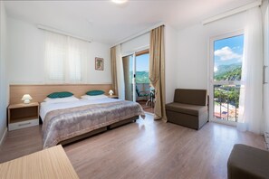 Twin Room, Balcony, Sea View