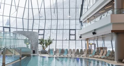 Aqua Dome