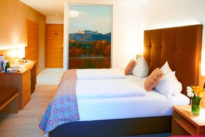 Literie de qualité supérieure, surmatelas, minibar