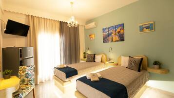 Leilighet – standard | Safe på rommet, skrivebord, wi-fi (inkludert) og sengetøy