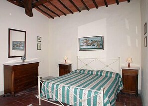 1 chambre, couette en duvet d'oie, surmatelas, décoration personnalisée