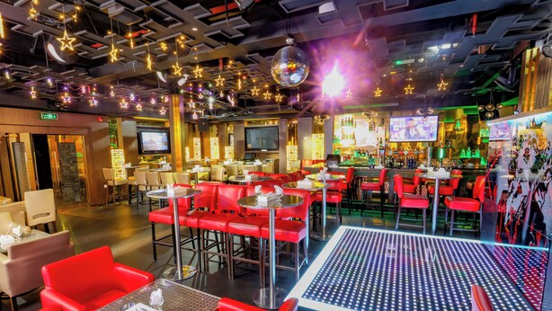 4 bars/lounges - Fortune Pearl Hotel, Deira (Dubai)
