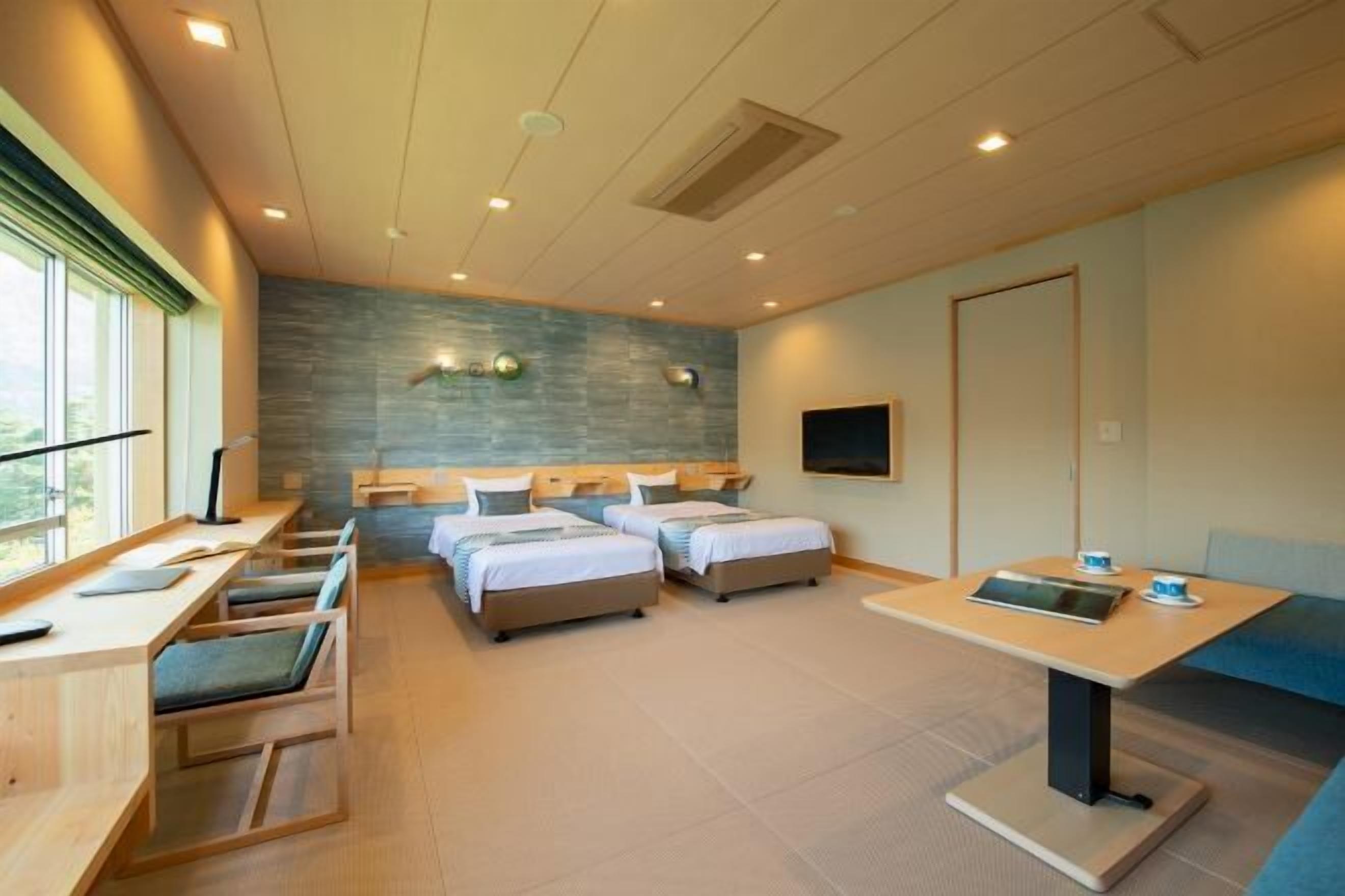 In-room safe, laptop workspace, free WiFi