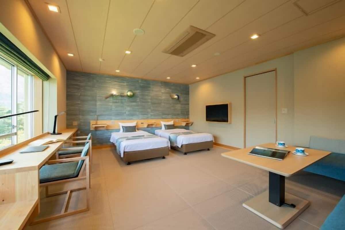 In-room safe, laptop workspace, free WiFi