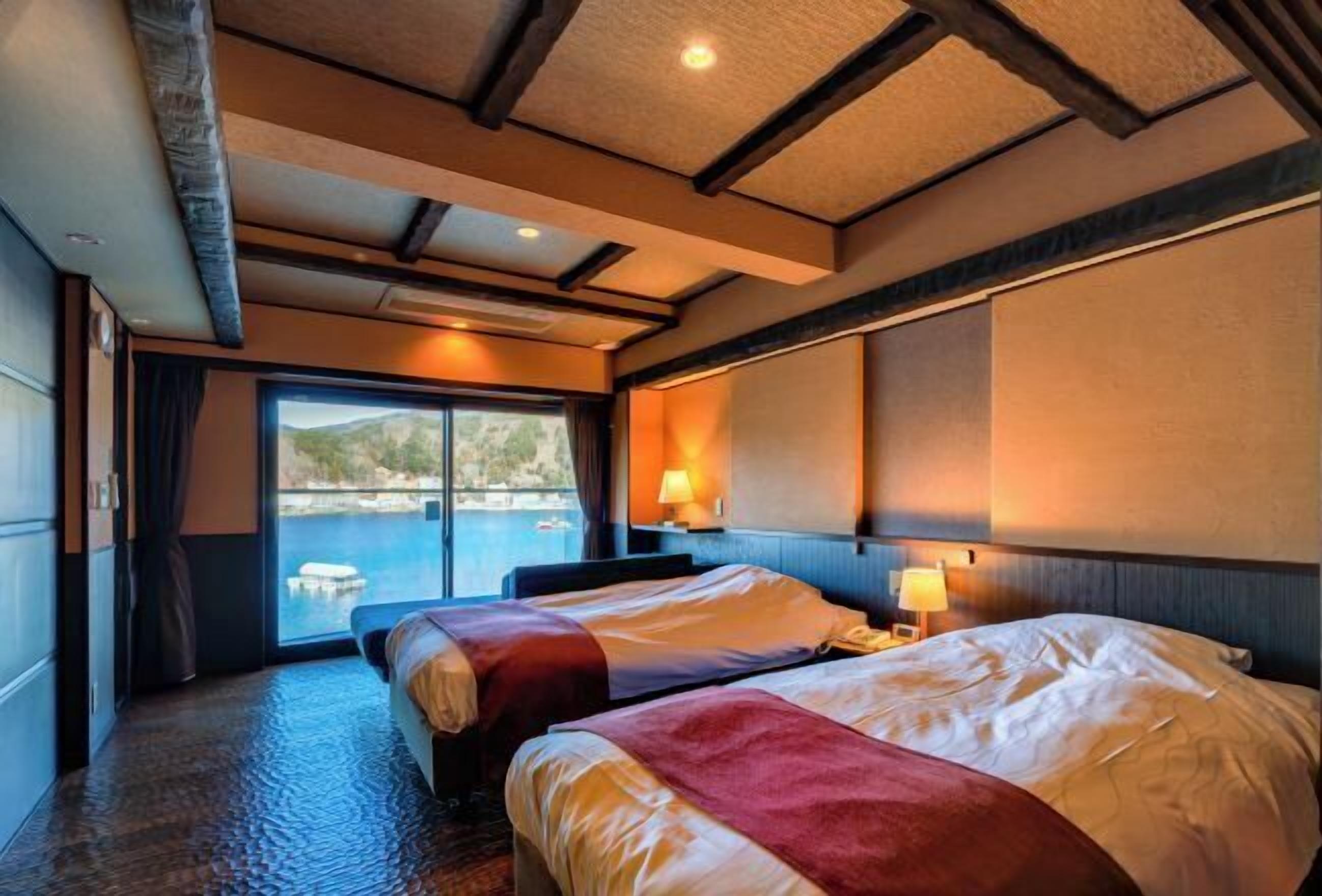 In-room safe, laptop workspace, free WiFi