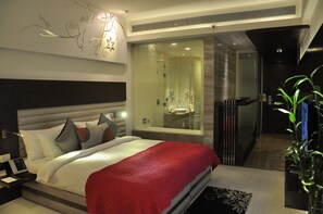 Ropa de cama de alta calidad y minibar