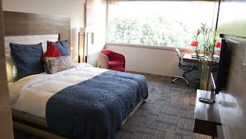 Suite, 1 King Bed | Premium bedding, minibar, in-room safe, individually furnished