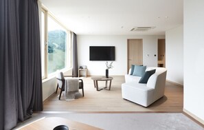 Flat-screen TV, ping pong, heated floors - Phoenix Resort Pyeongchang (Pyeongchang)