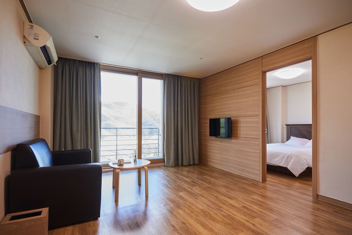 오리/거위털 이불, 각각 다른 스타일의 인테리어, 각각 다르게 가구 비치, 방음 설비