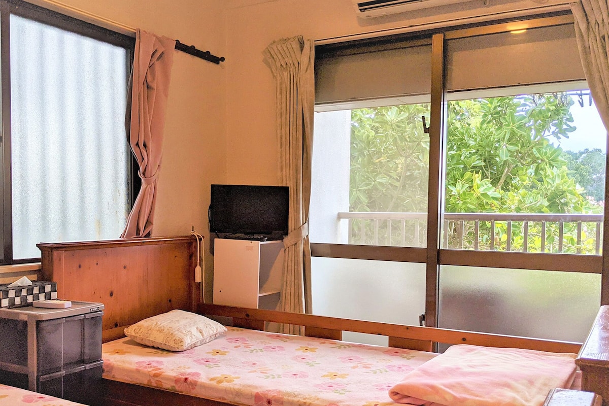 Basic Double or Twin Room | Free WiFi