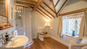 Habitación de lujo con 1 cama matrimonial o 2 individuales, baño en la habitación (The Dewey) | Baño