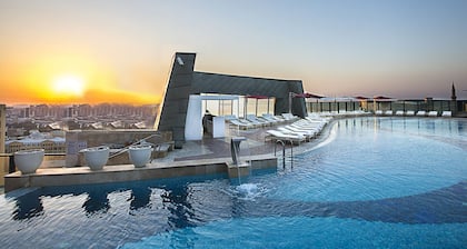 Fairmont Baku - Flame Towers