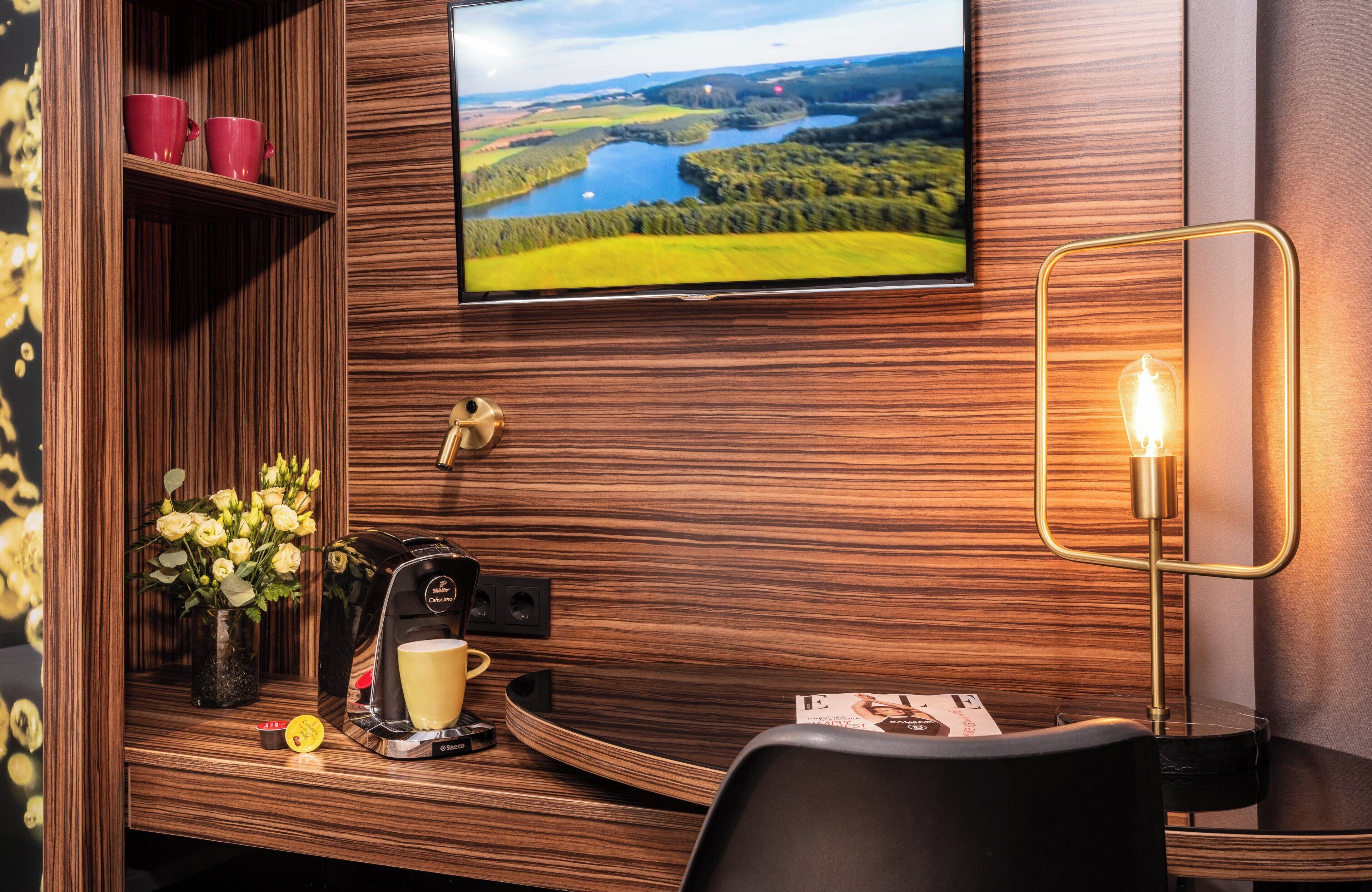 little star | hypo-allergenic bedding, in-room safe, desk, iron/ironing board