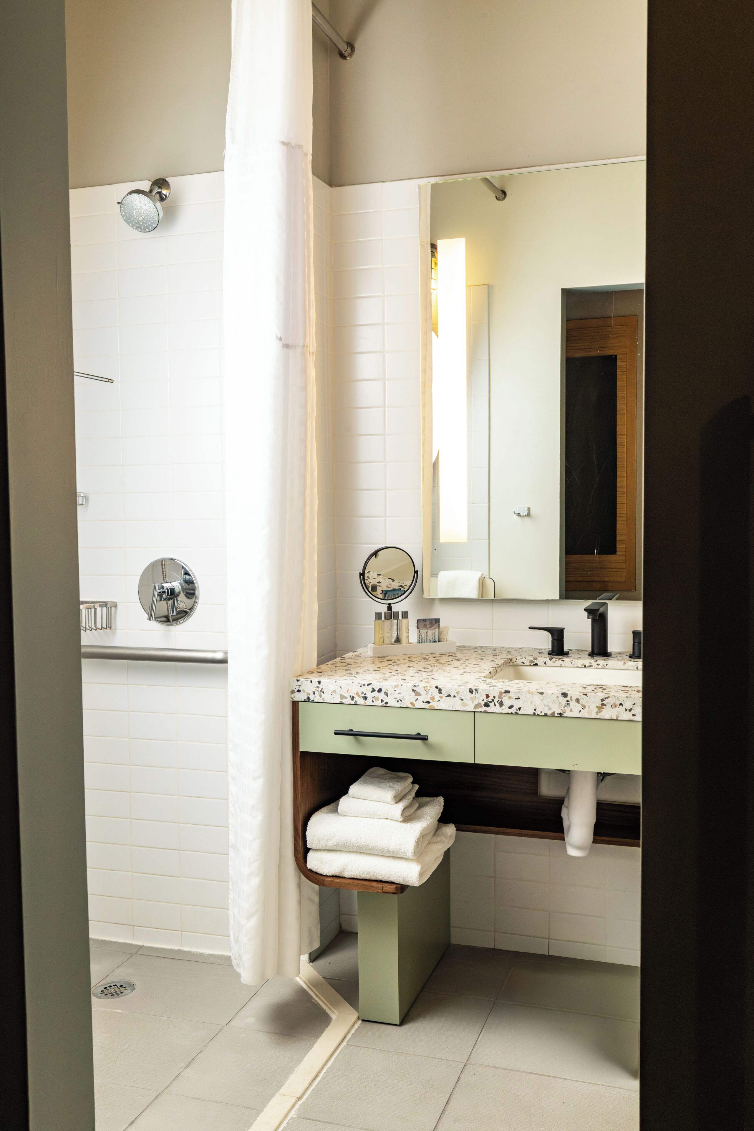 Photo - Canvas Hotel Dallas