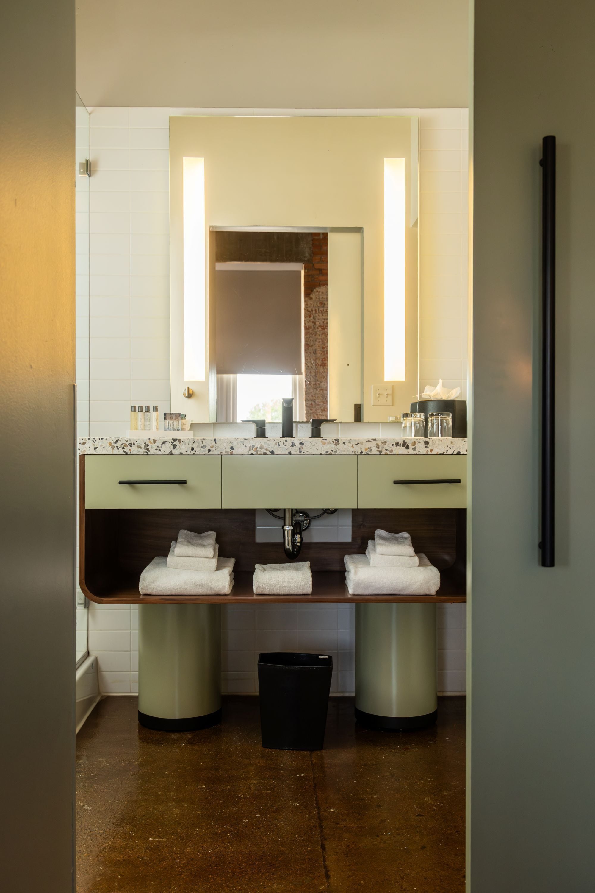 Photo - Canvas Hotel Dallas