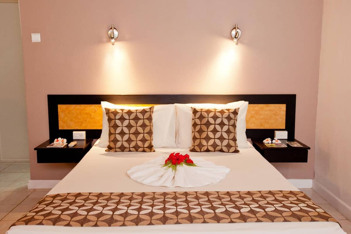 in-room safe, free cots/infant beds, free wifi, bed sheets