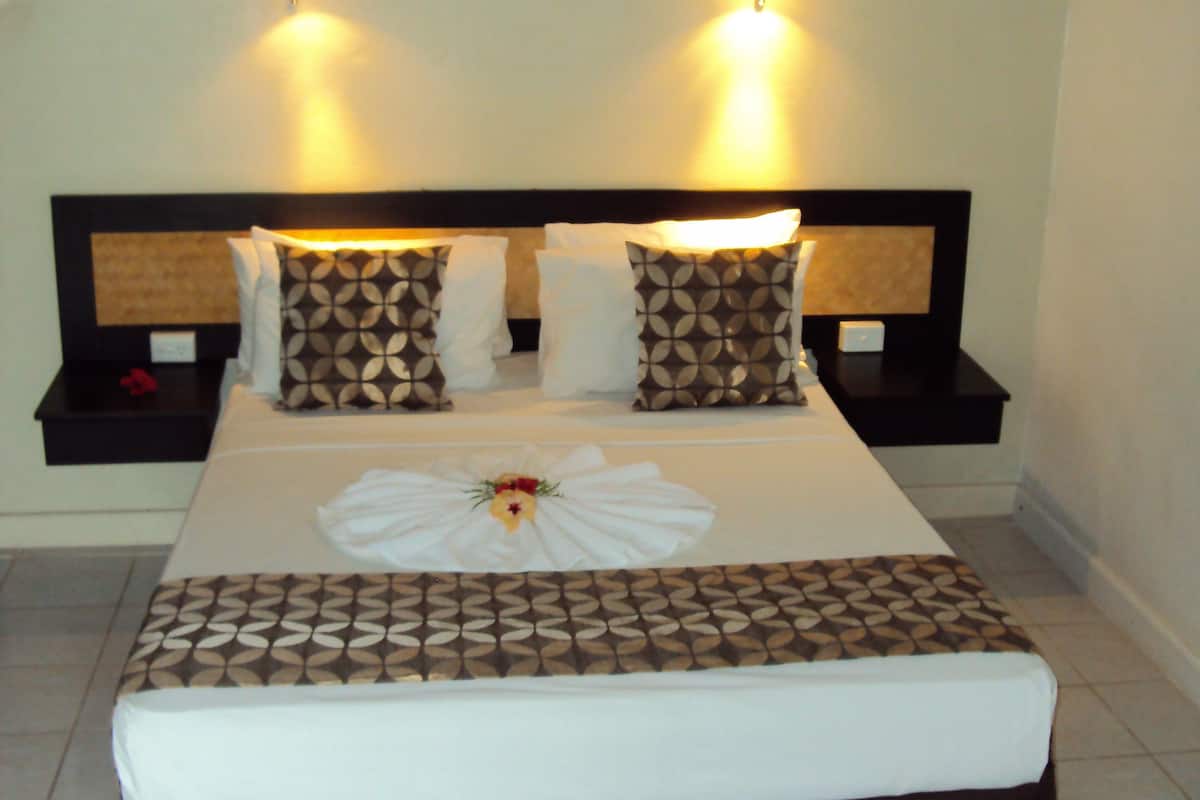 in-room safe, free cots/infant beds, free wifi, bed sheets