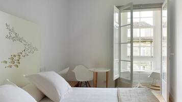 Memory foam beds, in-room safe, individually decorated