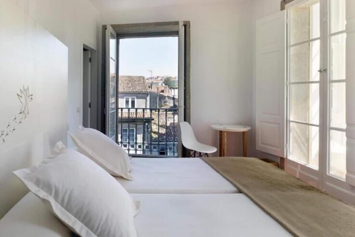memory-foam beds, free minibar, in-room safe, individually decorated